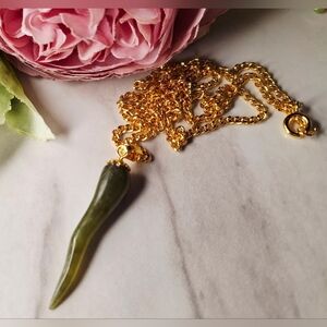 Vintage 80s Lucky Jade Horn Amulet/Pendant Necklace